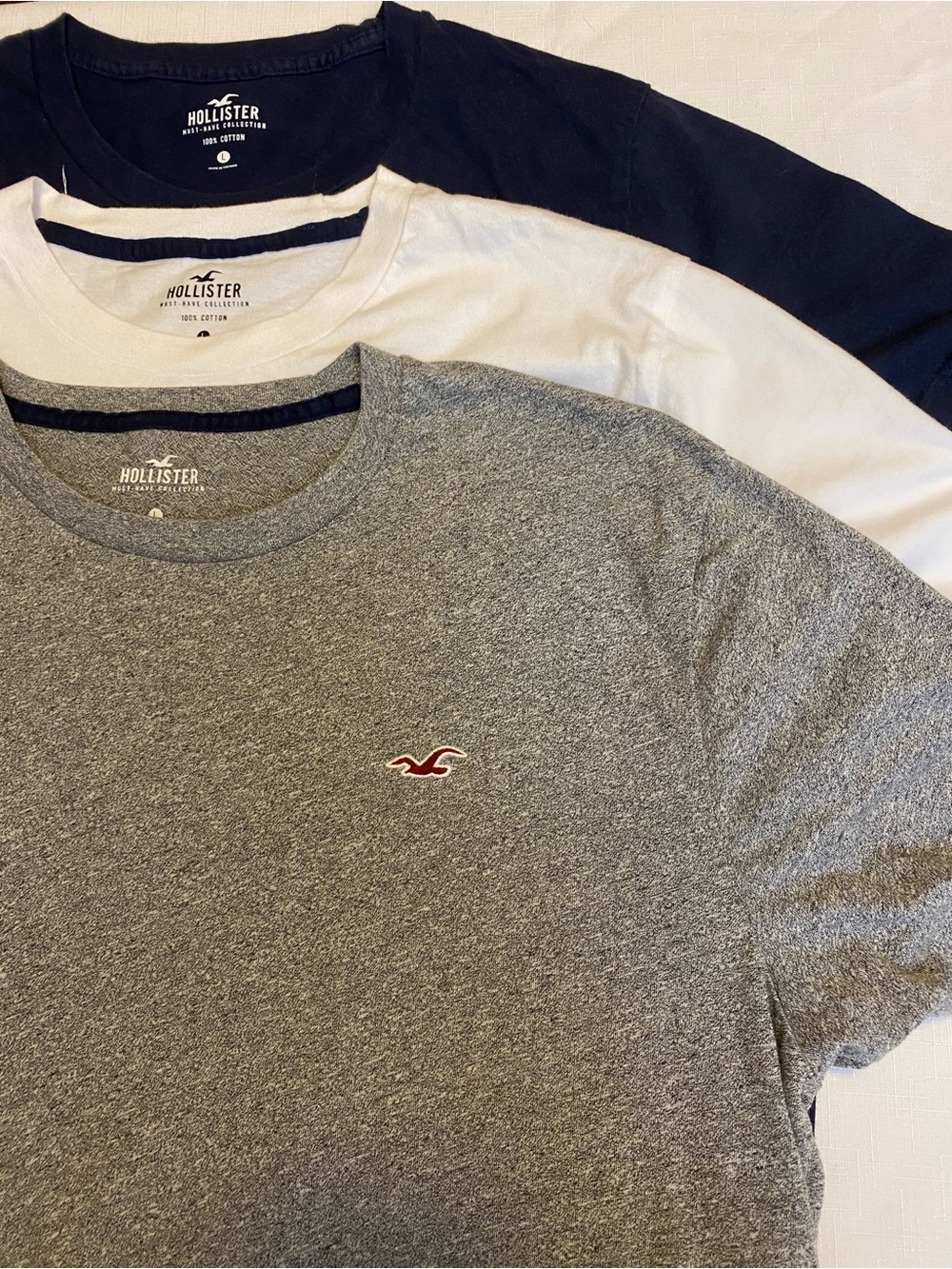 Men’s Hollister T-Shirt Bundle Large - Picture 2 of 8